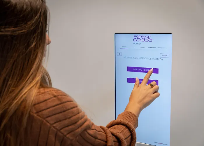 Yotel Porto